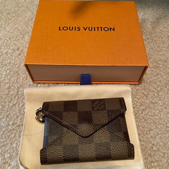 SOLD SOLD SOLD SOLD - Picture 1 of 7